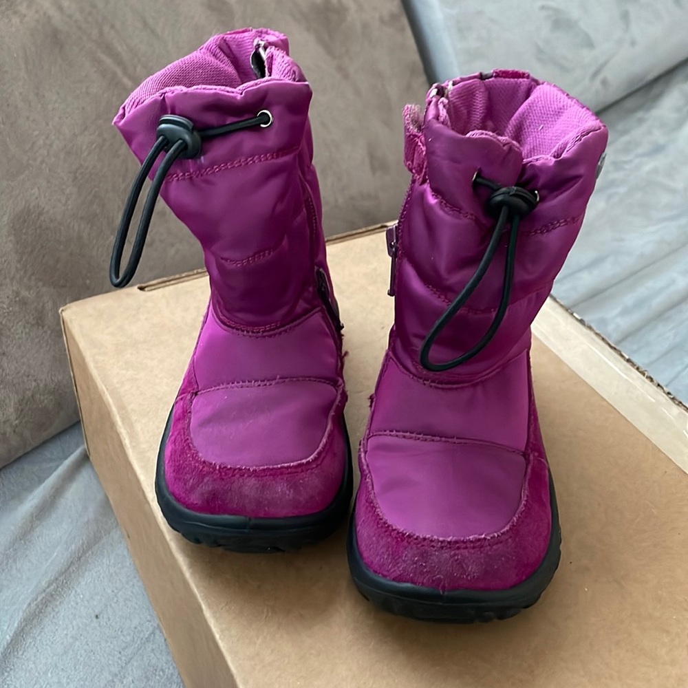 Naturino Falcotto rain boots Toddler size 25 (equivalent of US toddler size 8)